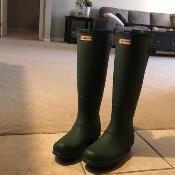 Hunter Shoes - Original Tall Waterproof Rain Boot
